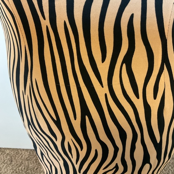 14. Nasty Gal Zebra Print Cowl Neck Swim Coverup - Brown and Black Size 6 - Picture 10 of 10